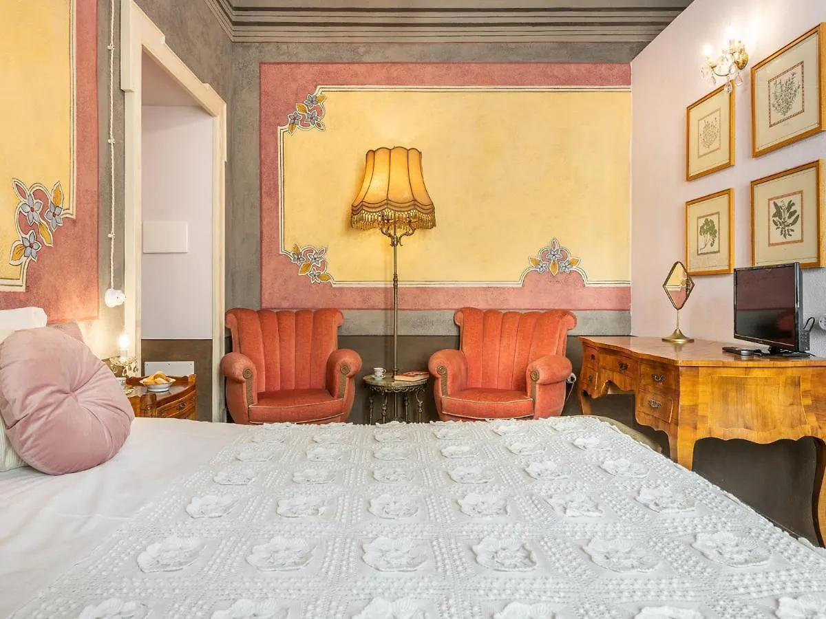 Palazzo Cherchi Dorgali 0*,  Italien