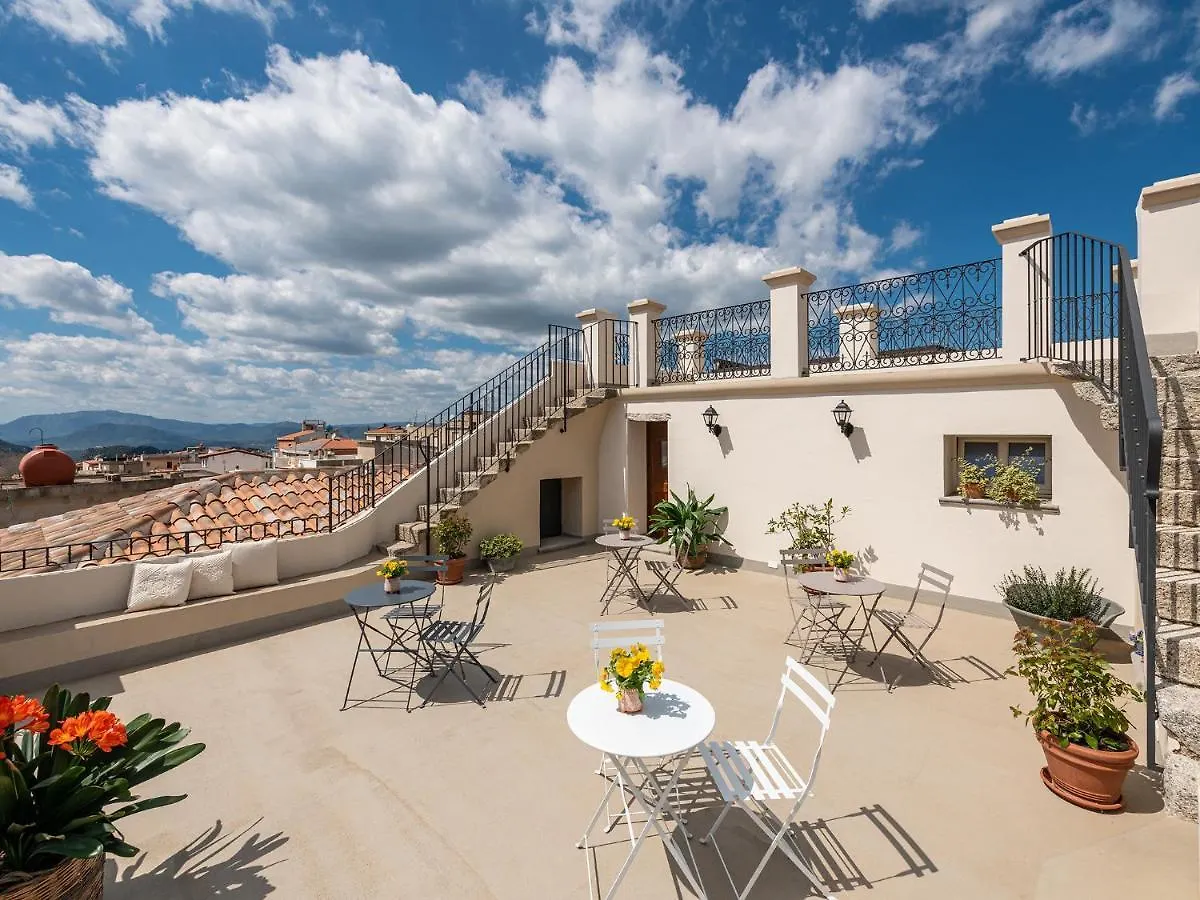 Palazzo Cherchi Dorgali 0*,