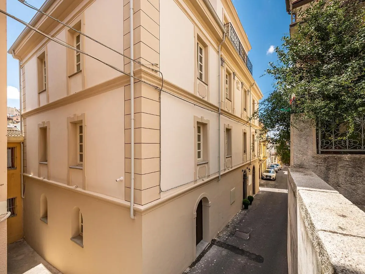 Palazzo Cherchi Dorgali 0*,